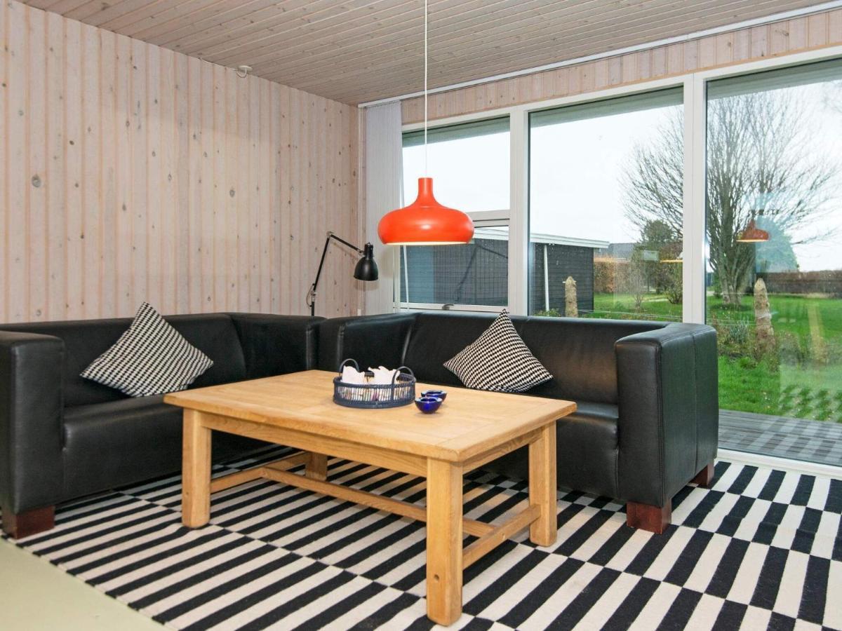 8 Person Holiday Home In エーベルトフト エクステリア 写真